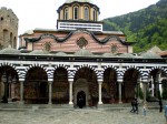 Bulharsko s cestovkou či na vlastní pěst?