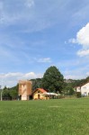 Navštivte Dneboh-vesničku pod Drábskými světničkami